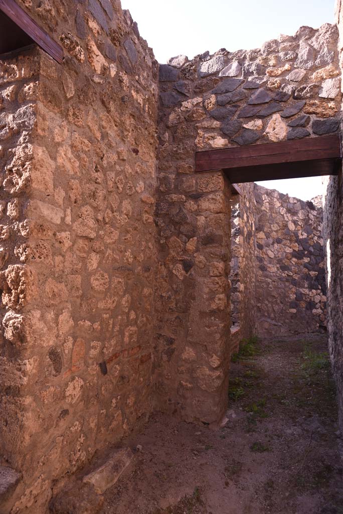I.4.5 Pompeii. October 2019.
Looking north along west side of Corridor 13A, or unnumbered corridor on north side of room 13.
Foto Tobias Busen, ERC Grant 681269 DÉCOR.