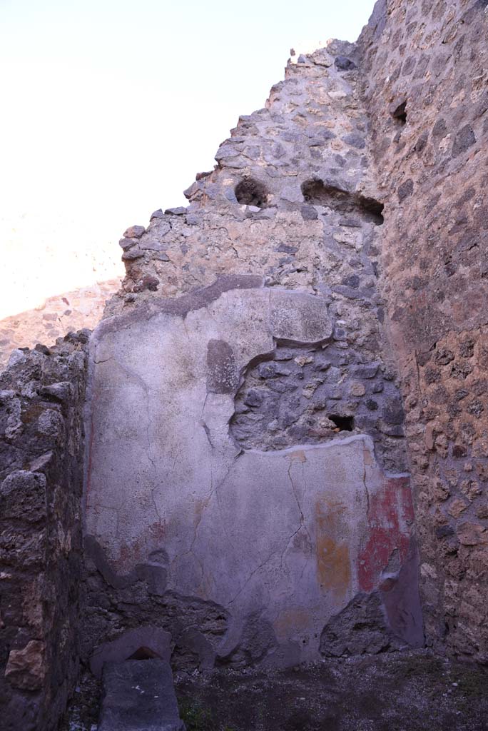 I.4.25 Pompeii. October 2019. Room 63, looking towards north wall.
Foto Tobias Busen, ERC Grant 681269 DÉCOR.