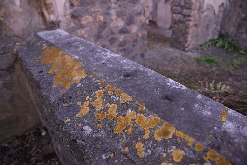 I.4.25 Pompeii. October 2019. Upper Peristyle 56, window sill to north portico in north-west corner.
Foto Tobias Busen, ERC Grant 681269 DÉCOR.