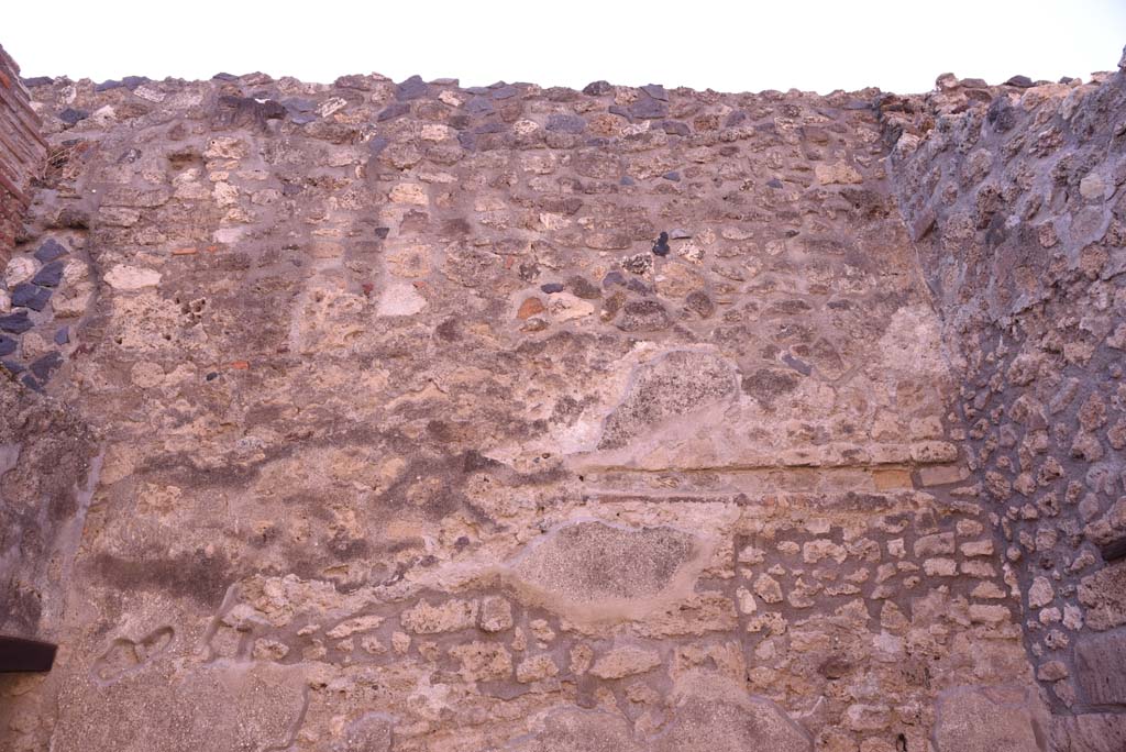 I.4.28 Pompeii. October 2019. Room 26, upper west wall.
Foto Tobias Busen, ERC Grant 681269 D�COR.
