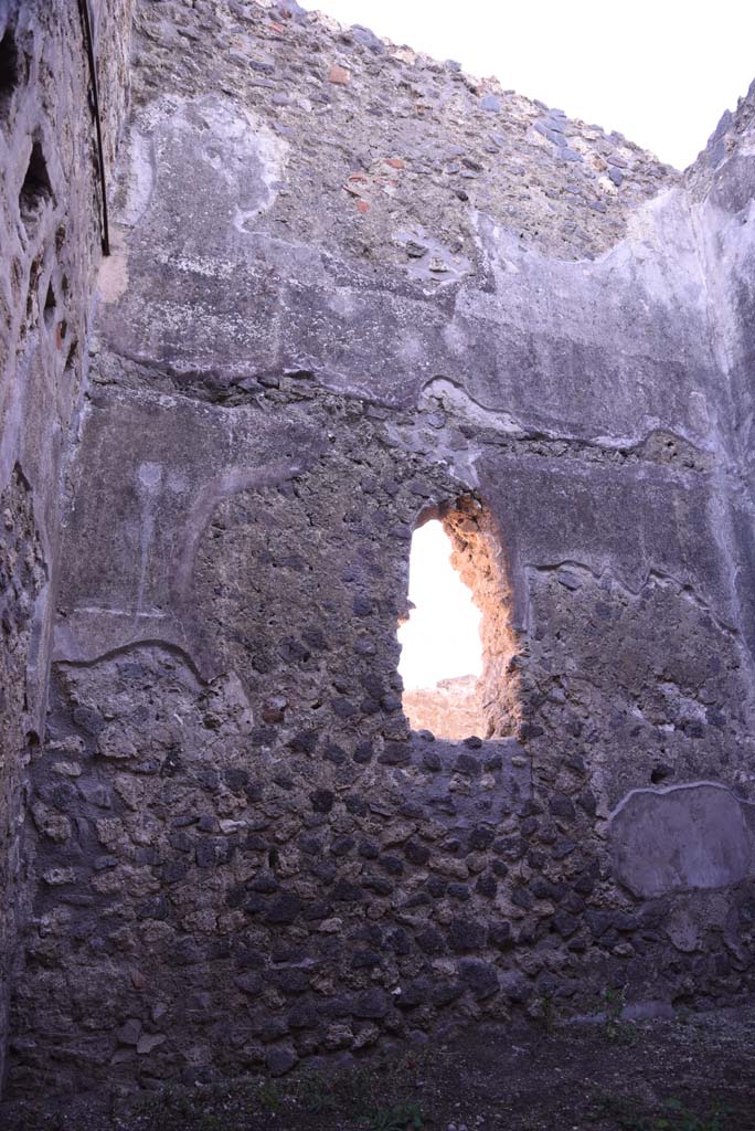 I.4.28 Pompeii. October 2019. Room 29, looking towards east wall.
Foto Tobias Busen, ERC Grant 681269 D�COR.

