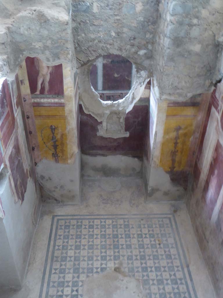 I.6.2 Pompeii. January 2017. Looking down towards west wall of frigidarium. 
Foto Annette Haug, ERC Grant 681269 DÉCOR.
