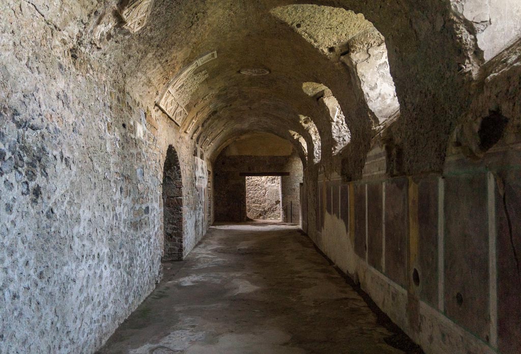 I.6.2 Pompeii. October 2023. Looking east along north wing of cryptoporticus. Photo courtesy of Johannes Eber.