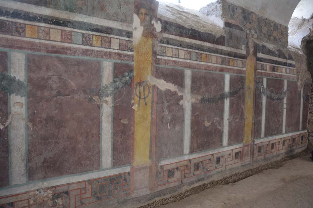 I.6.2 Pompeii. September 2019. Looking north from south end along west wall.
Foto Annette Haug, ERC Grant 681269 DÉCOR.
