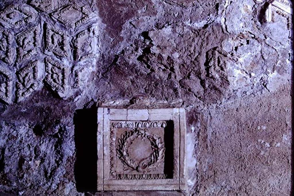 I.6.2 Pompeii, 1968. Square ceiling decoration of crown of laurel, from north ala of cryptoporticus. Photo by Stanley A. Jashemski.
Source: The Wilhelmina and Stanley A. Jashemski archive in the University of Maryland Library, Special Collections (See collection page) and made available under the Creative Commons Attribution-Non Commercial License v.4. See Licence and use details.
J68f0544
