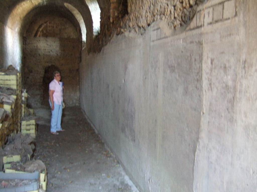 I.6.2 Pompeii. May 2006.  Looking north along east wall of west wing of cryptoporticus, from south end.   