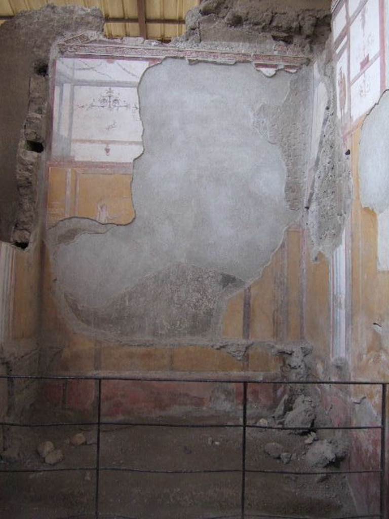 I.6.4 Pompeii. December 2005. Room 4, East wall.