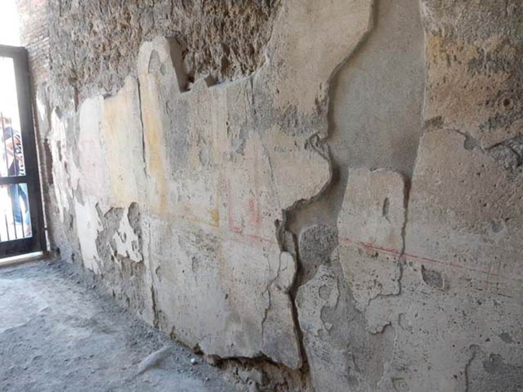 I.6.11 Pompeii. May 2015. Looking north along east wall of fauces. Photo courtesy of Buzz Ferebee.