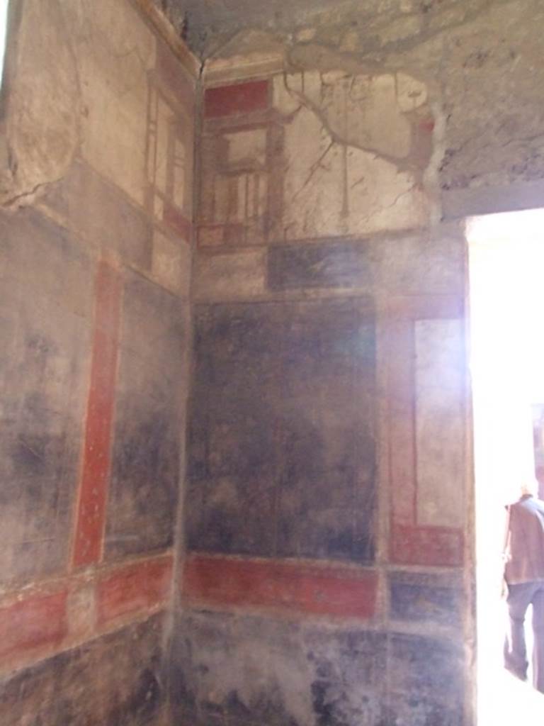 I.6.15 Pompeii. March 2009. Room 12, South east corner.