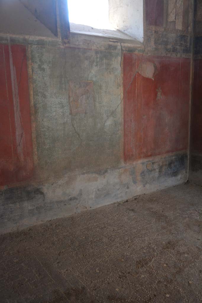 I.6.15 Pompeii. October 2019. Room 13, detail of central panel on south wall.
Foto Annette Haug, ERC Grant 681269 DÉCOR