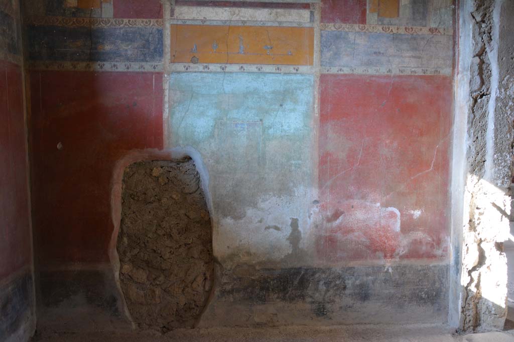 I.6.15 Pompeii. October 2019. Room 13, lower west wall.
Foto Annette Haug, ERC Grant 681269 DÉCOR