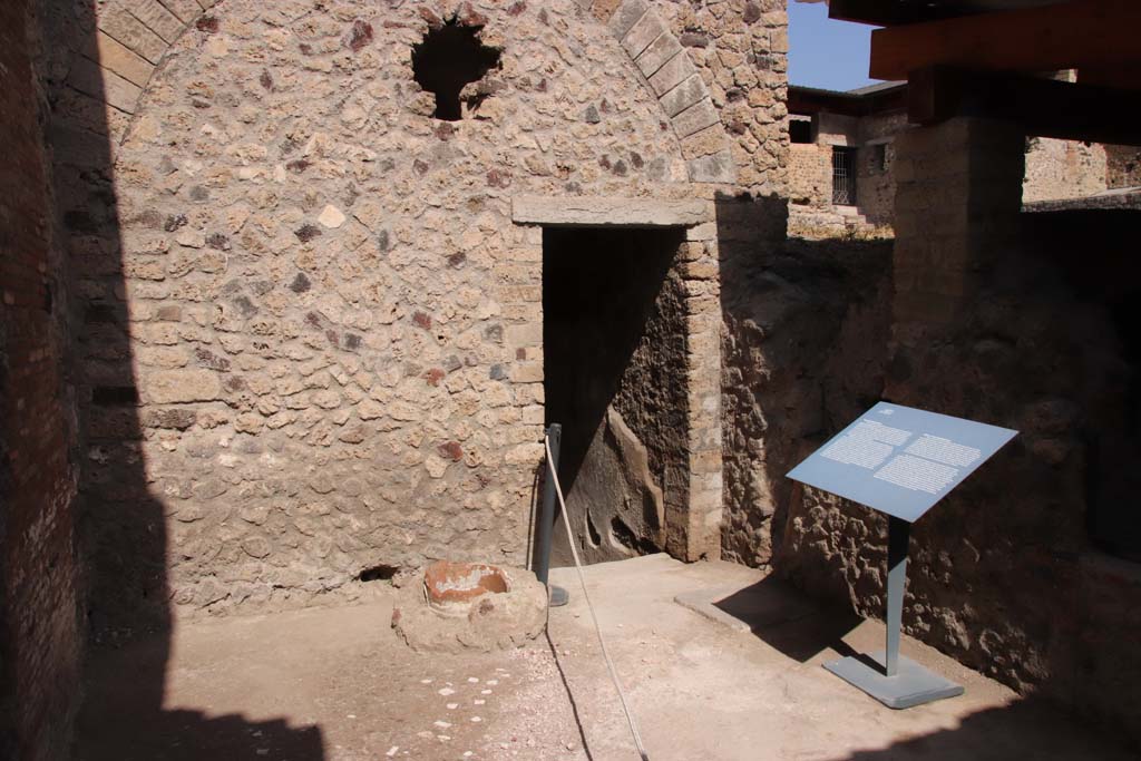 I.6.16 Pompeii. September 2019.
Looking north across from rear entrance to House of Criptoportico (I.6.16/2), towards doorway into west wing of cryptoporticus