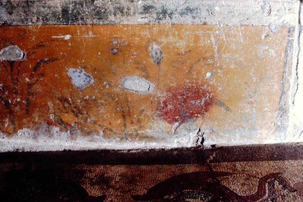I.6.16 Pompeii, 1968. Detail from east wall. Photo by Stanley A. Jashemski.
Source: The Wilhelmina and Stanley A. Jashemski archive in the University of Maryland Library, Special Collections (See collection page) and made available under the Creative Commons Attribution-Non Commercial License v.4. See Licence and use details.
J68f0614