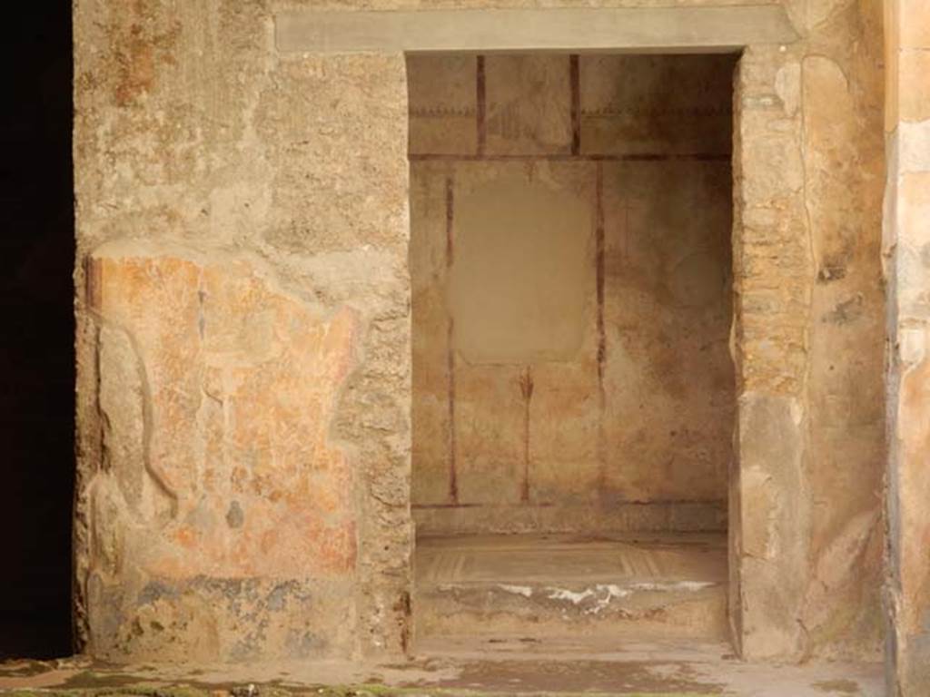 I.7.3 Pompeii. May 2016. Doorway to room on south side of garden area. Looking south. Photo courtesy of Buzz Ferebee.