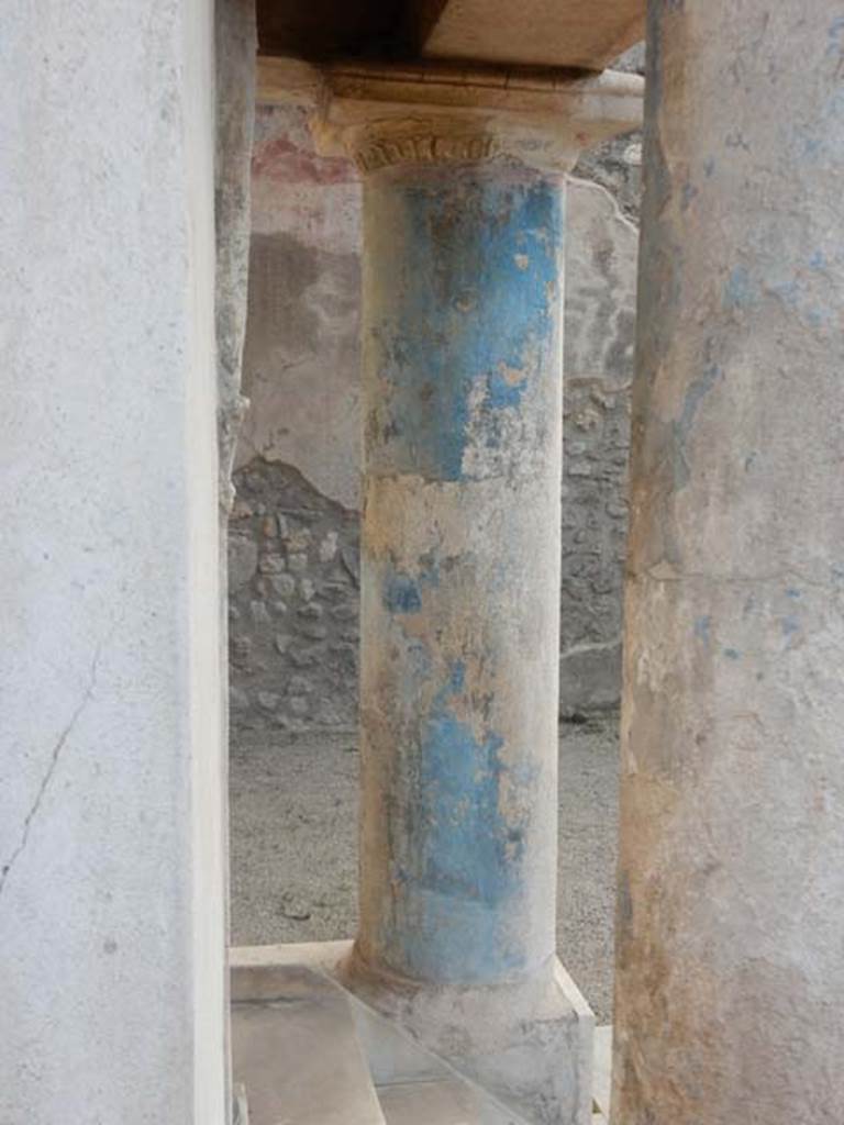 I.7.12 Pompeii. May 2017. Looking from east column towards column on west side of nymphaeum. Photo courtesy of Buzz Ferebee.
