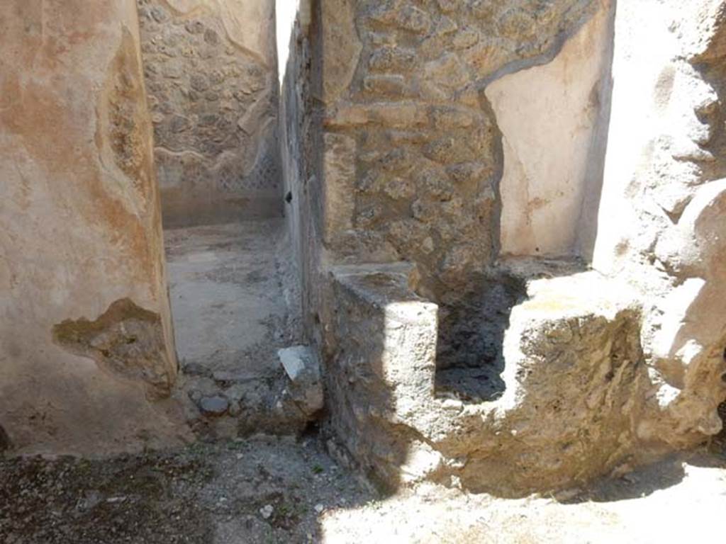 I.7.19 Pompeii. May 2017. Looking north in second small room on north side of corridor, with doorway to small garden area, on left. Photo courtesy of Buzz Ferebee.