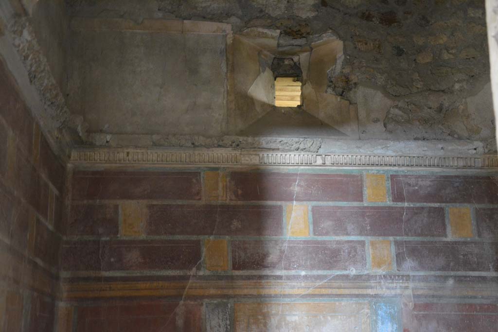 I.8.17 Pompeii. March 2019. Room 12, upper north wall.
Foto Annette Haug, ERC Grant 681269 DÉCOR.