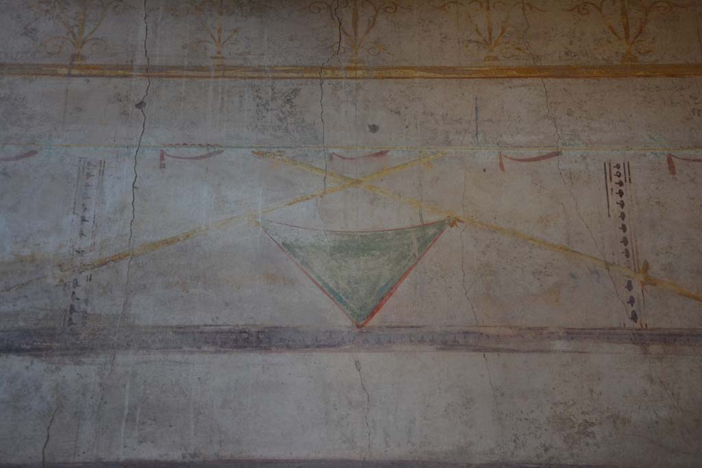 I.8.17 Pompeii. March 2019. Room 14, detail from upper north wall at east end.
Foto Annette Haug, ERC Grant 681269 DÉCOR.