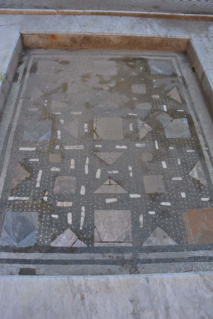 I.9.1 Pompeii. October 2019. Room 2, looking north across impluvium.
Foto Annette Haug, ERC Grant 681269 D�COR.
