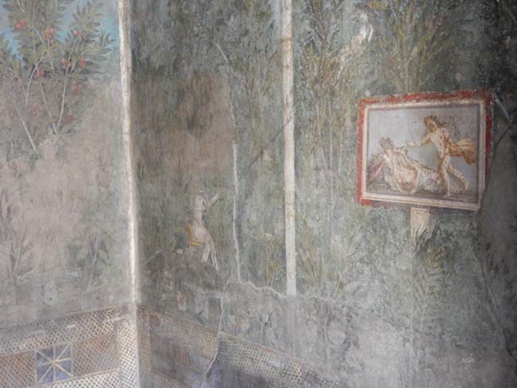 I.9.5 Pompeii, May 2018. Room 5, cubiculum, looking towards east end of south wall. Photo courtesy of Buzz Ferebee.