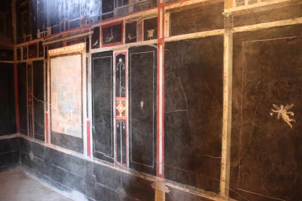 I.9.5 Pompeii. October 2022. Room 10, looking north along east wall. Photo courtesy of Klaus Heese.
