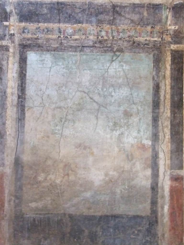 I.9.5 Pompeii. March 2009. Room 10, triclinium. North wall. Painting of the War under Troy or Seven against Thebes. See Bragantini, de Vos, Badoni, 1981. Pitture e Pavimenti di Pompei, Parte 1. Rome: ICCD. (p.97). See Berry J. (Ed.), 1998. Unpeeling Pompeii. Rome: Electa. (p.56, T67). According to Peters, the painting on the northern wall has nearly completely disappeared. See Peters, W.J.T. (1963): Landscape in Romano-Campanian Mural Paintings.The Netherland, Van Gorcum & Comp. (p.85)