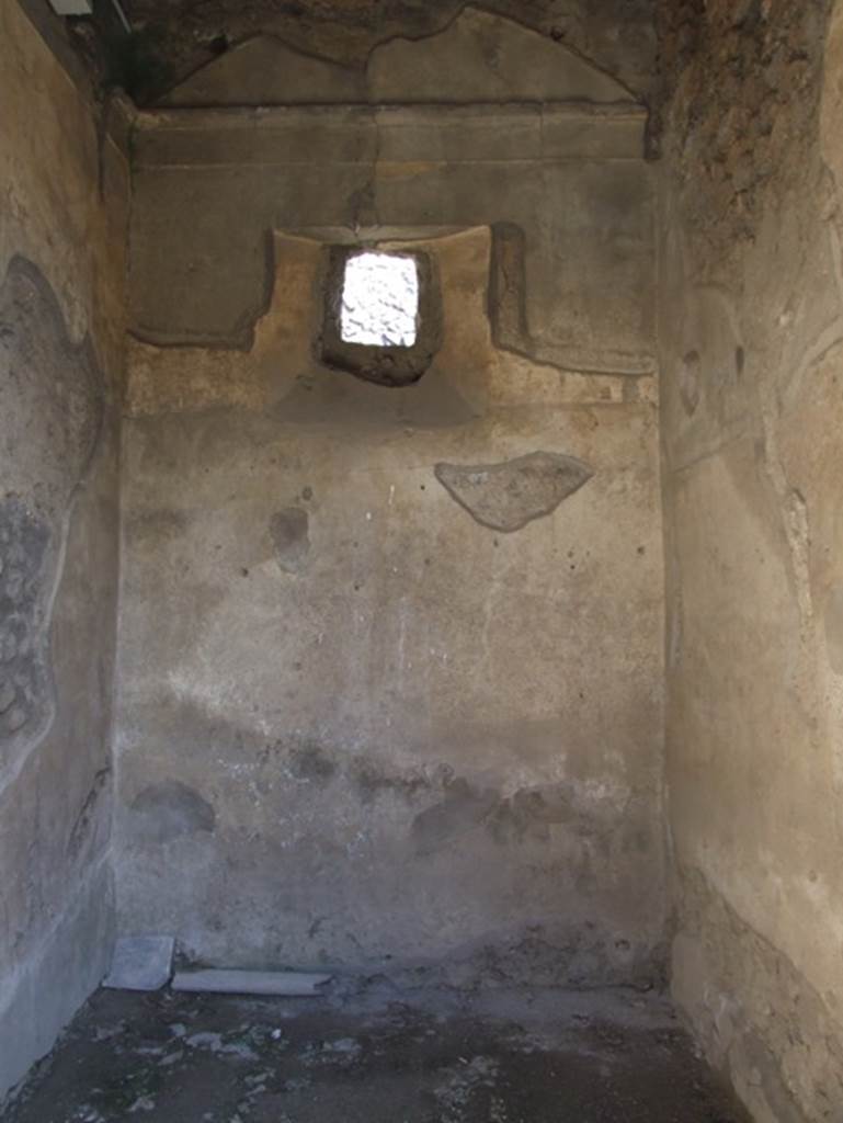 I.9.5 Pompeii. March 2009. Room 4. East wall.