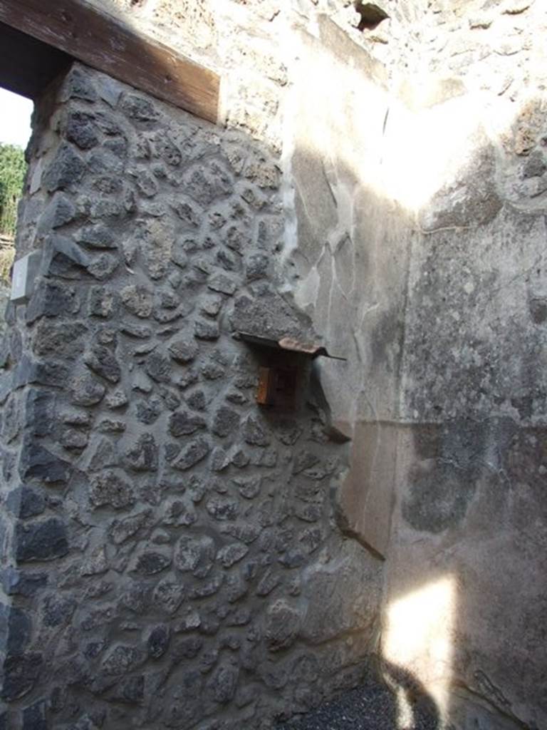 I.9.6 Pompeii. December 2007. North wall in north-east corner.