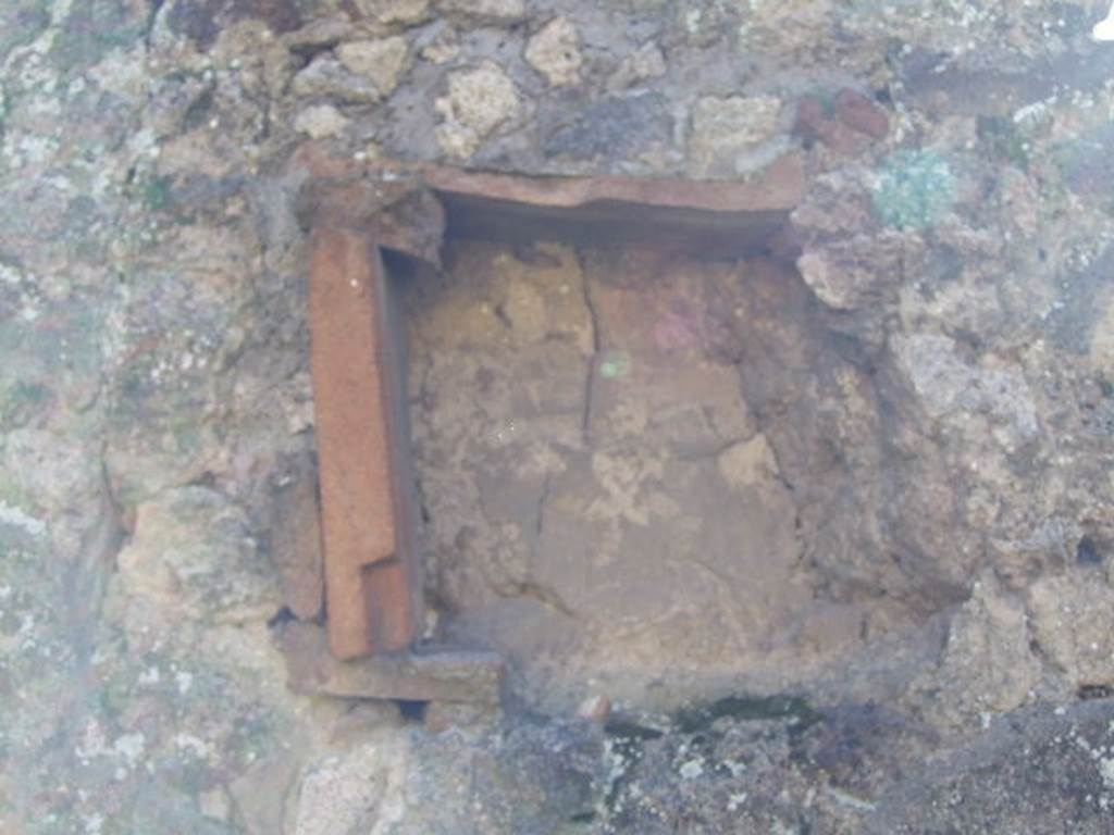 I.9.9 Pompeii. December 2006. Niche.