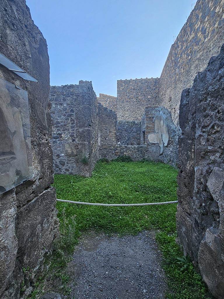 I.10.3, Pompeii. November 2024. Looking south from entrance corridor. Photo courtesy of Annette Haug.