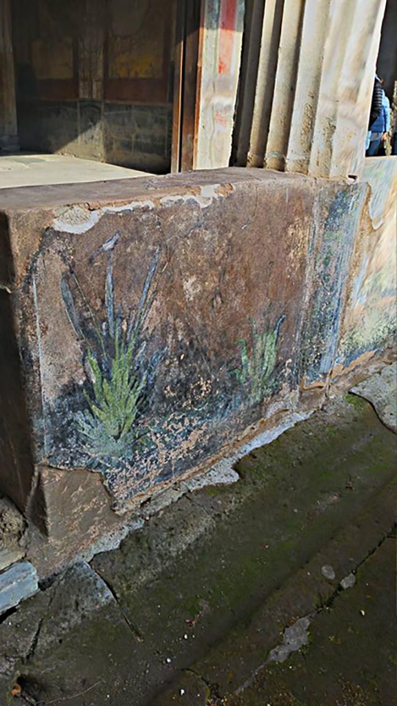I.10.4 Pompeii. 2015/2016.
Looking towards north portico and painted pluteus. Photo courtesy of Giuseppe Ciaramella.