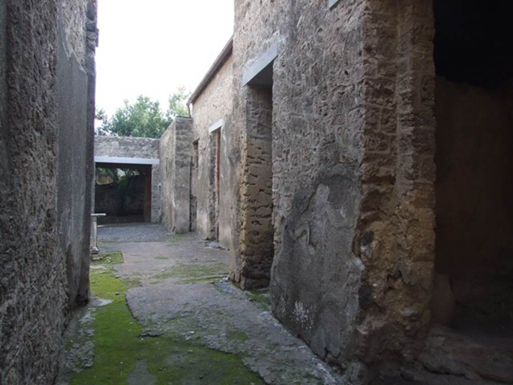 I.10.7 Pompeii.  December 2007.  Rooms on west side of fauces and atrium.
