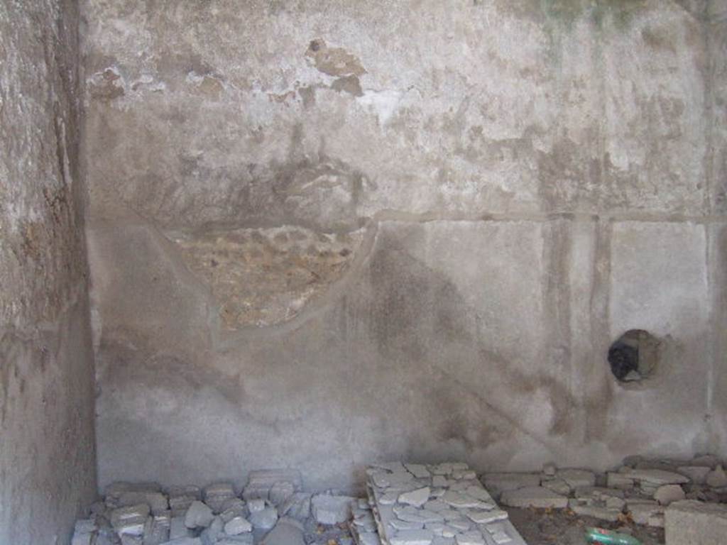 I.10.10 Pompeii. September 2005. East wall.