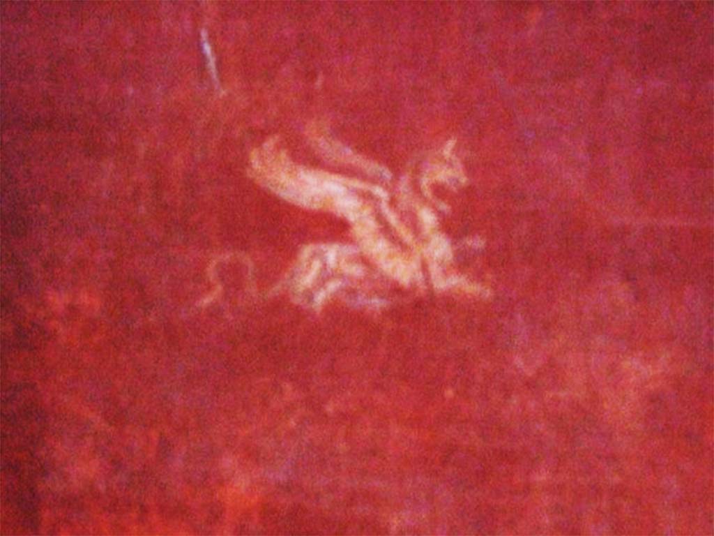 I.10.11 Pompeii. March 2009. Room 9, painting of a griffin from east end of south wall of cubiculum.
See Bragantini, de Vos, Badoni, 1981. Pitture e Pavimenti di Pompei, Parte 1. Rome: ICCD. (p.141).
