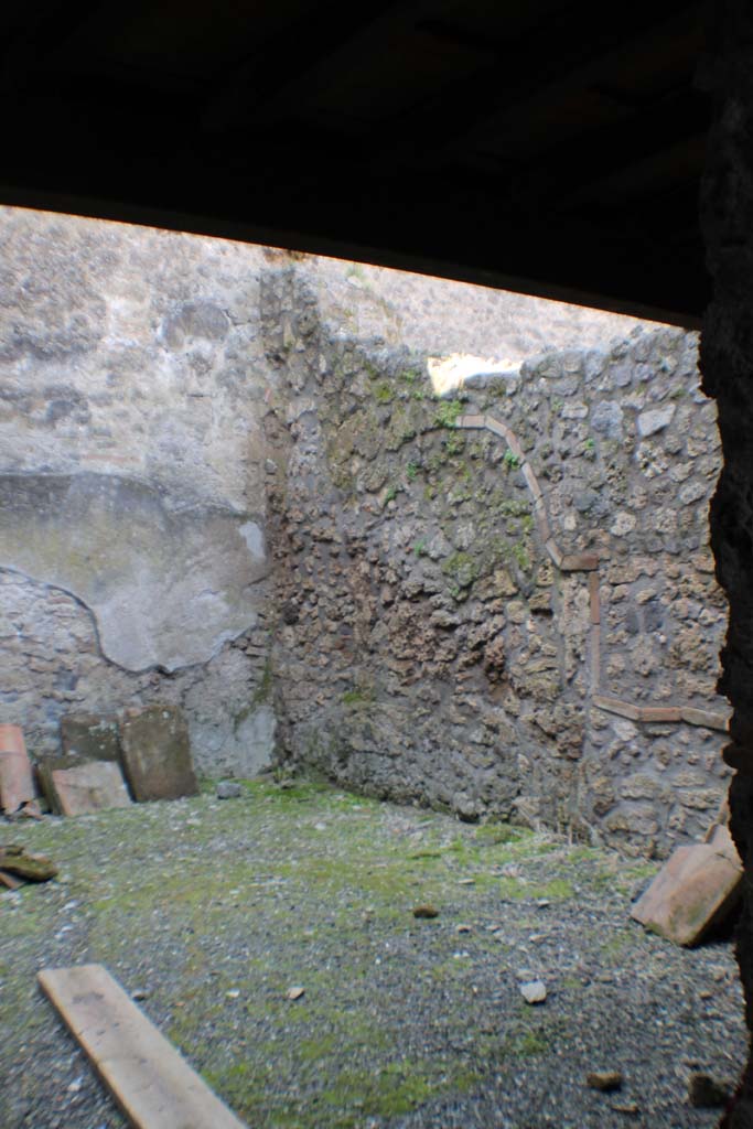 I.10.16 Pompeii. March 2014. Looking north-west across garden area.
Foto Annette Haug, ERC Grant 681269 DÉCOR.