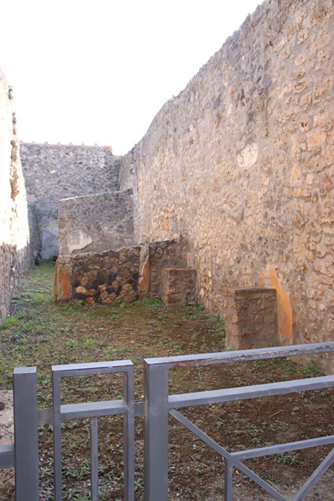 I.11.2 Pompeii. October 2023.
Looking south from entrance doorway. Photo courtesy of Klaus Heese.