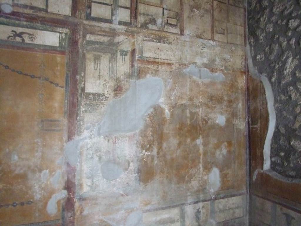 I.11.6 Pompeii. March 2009. Room 7, south end of east wall of triclinium.