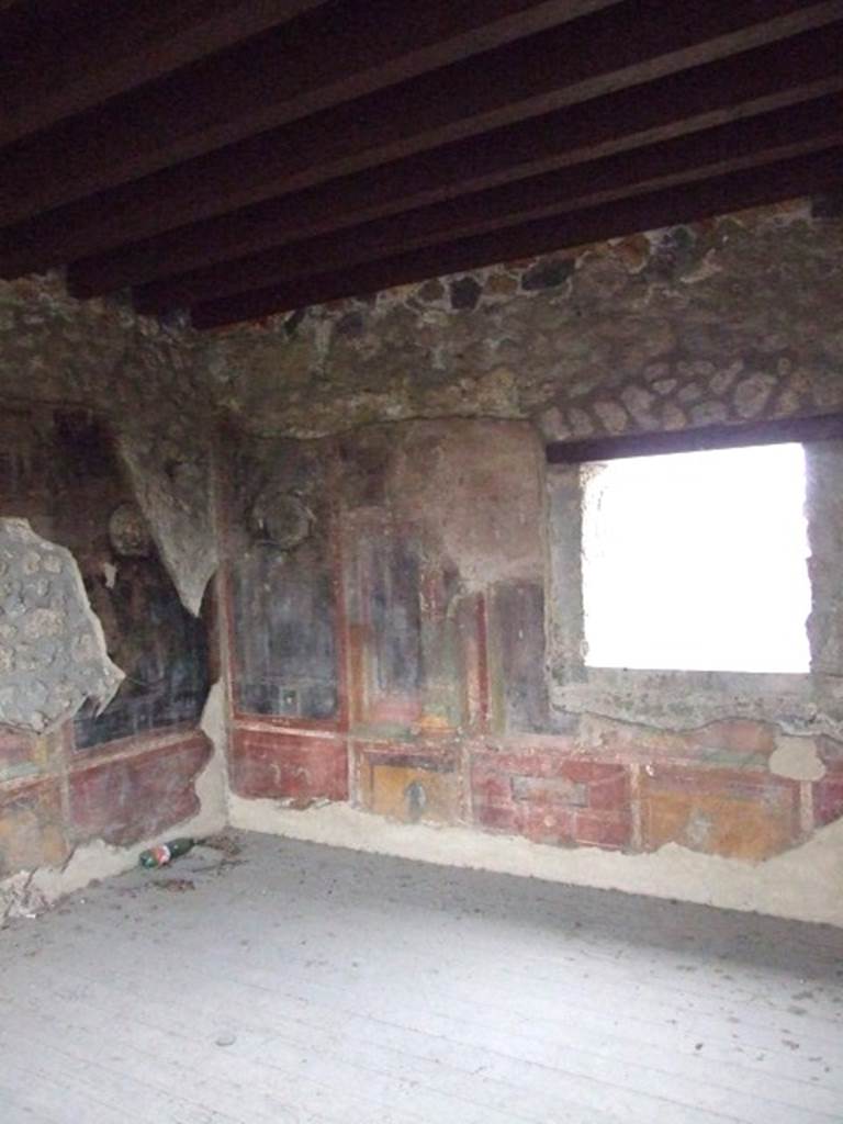 I.11.15 Pompeii. December 2007. Room 18, looking towards north-east corner and window in east wall. 