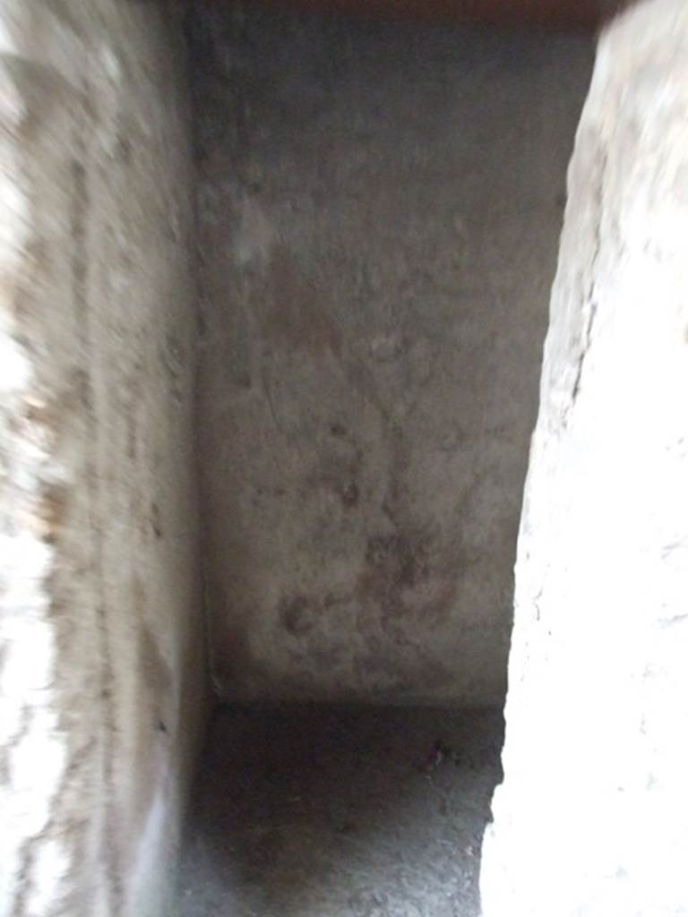 I.11.16 Pompeii. December 2007. Room 13, small storeroom, cella penaria, on east side of corridor room 9. According to Packer, the original ceiling was 2.30m above the floor level.
