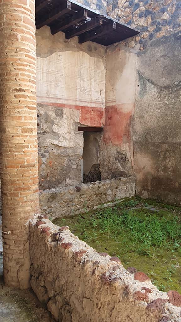 I.12.3 Pompeii. July 2021.
Looking south-east from north passageway of garden area towards south-east corner.
Foto Annette Haug, ERC Grant 681269 DÉCOR