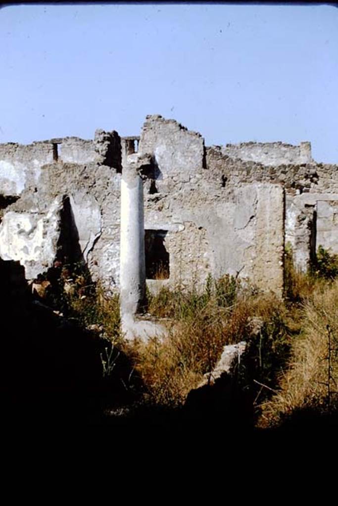 I.12.3 (?) Pompeii. 1964.
Looking north along east side of garden area. Photo by Stanley A. Jashemski.
(This photo has also been entered into I.11.14 (?).
Source: The Wilhelmina and Stanley A. Jashemski archive in the University of Maryland Library, Special Collections (See collection page) and made available under the Creative Commons Attribution-Non-Commercial License v.4. See Licence and use details.
J64f1666
