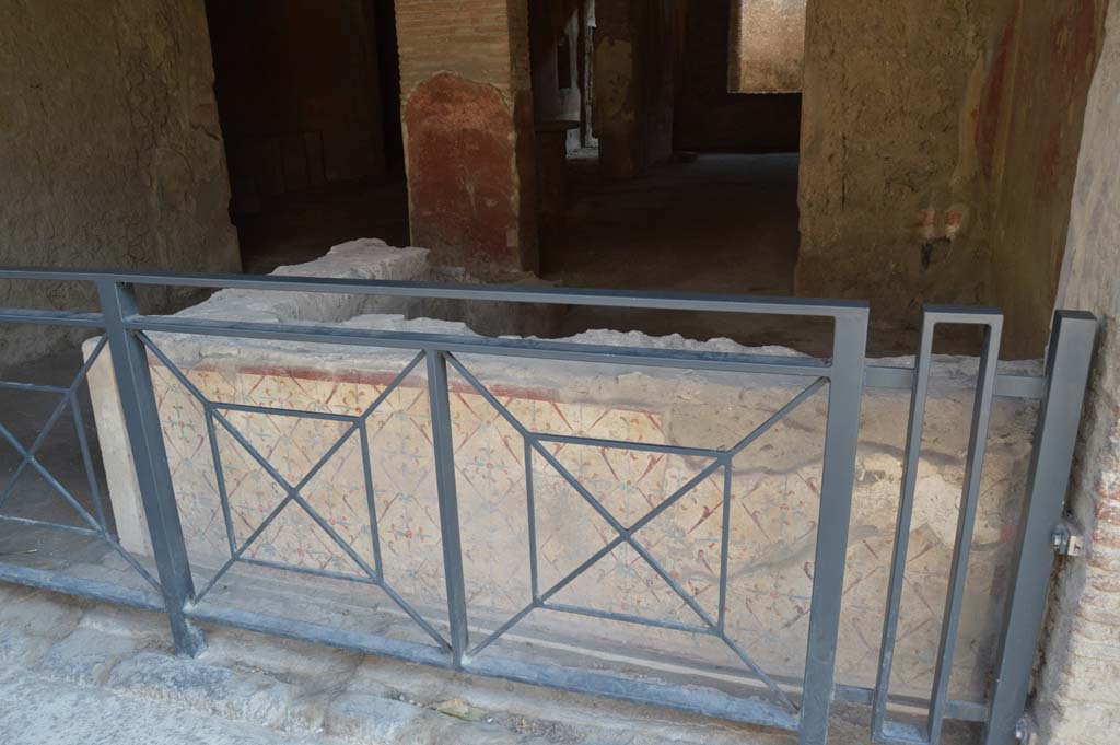 I.12.3 Pompeii. October 2017. Counter.
Foto Taylor Lauritsen, ERC Grant 681269 DÉCOR.