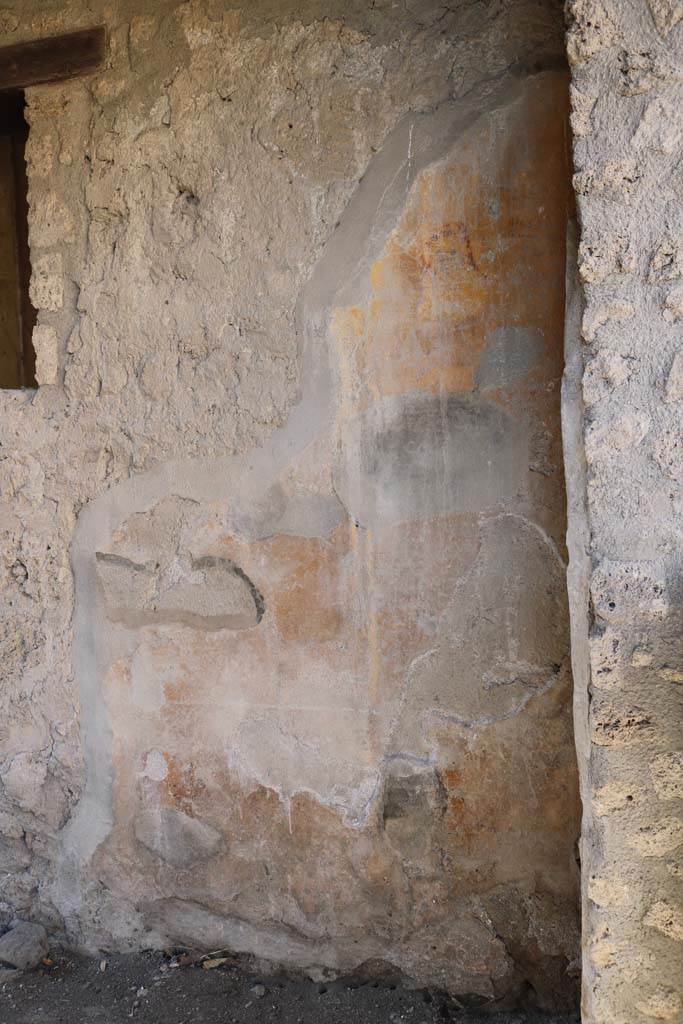 I.12.5 Pompeii. December 2018.
Painted decoration from north end of west wall of bar-room. Photo courtesy of Aude Durand.
