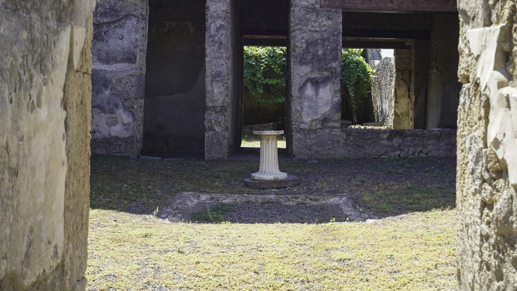 I.13.2 Pompeii. August 2021. Looking south from entrance corridor across impluvium in atrium. Photo courtesy of Robert Hanson.