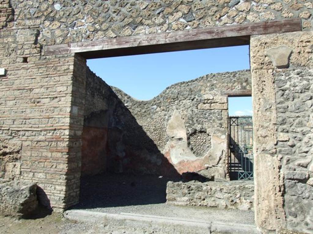 I.13.13 Pompeii. March 2009. Entrance with two-sided counter.