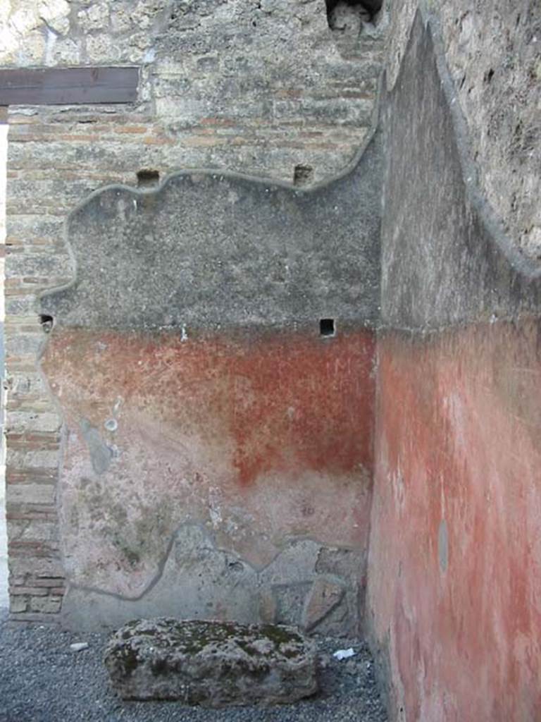 I.13.13 Pompeii. May 2003.
Looking towards the south wall in the south-west corner on the west side of doorway.
Photo courtesy of Nicolas Monteix.