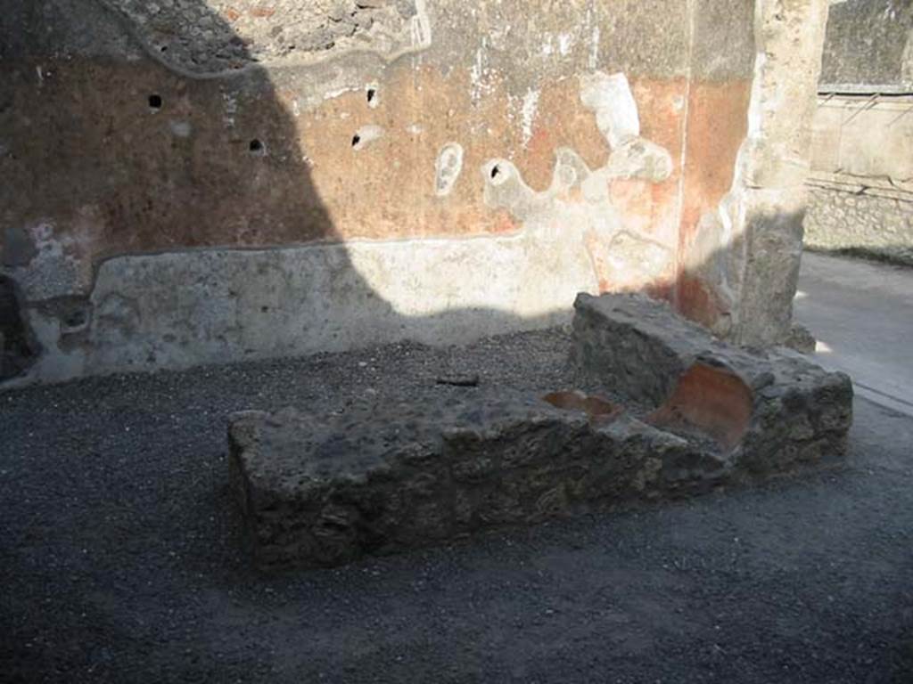 I.13.13 Pompeii. May 2003. Looking towards the east wall, and remains of counter.
Photo courtesy of Nicolas Monteix.