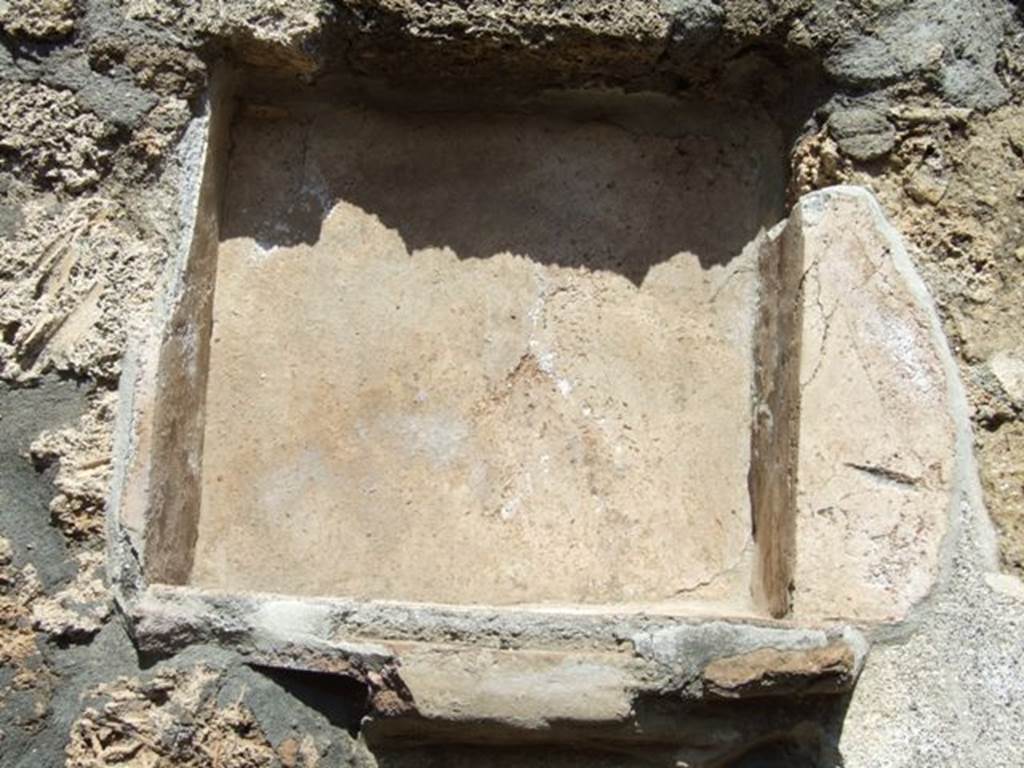 I.13.15 Pompeii. March 2009. Niche on north wall.