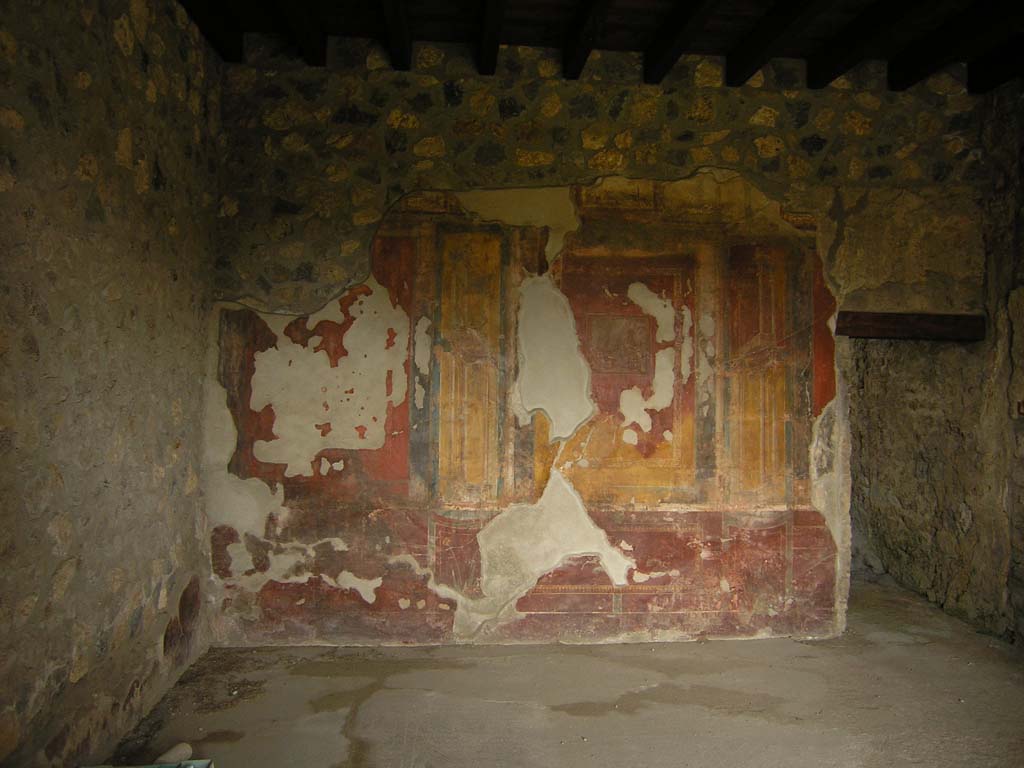 I.14.2 Pompeii. July 2008. Room H, east wall. Photo courtesy of Guilhem Chapelin.