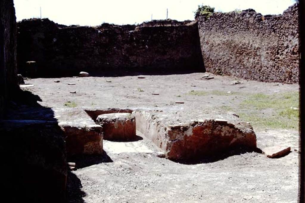 I.14.2 Pompeii. 1972. Looking west across triclinium in garden area. Photo by Stanley A. Jashemski.
Source: The Wilhelmina and Stanley A. Jashemski archive in the University of Maryland Library, Special Collections (See collection page) and made available under the Creative Commons Attribution-Non Commercial License v.4. See Licence and use details. J72f0710